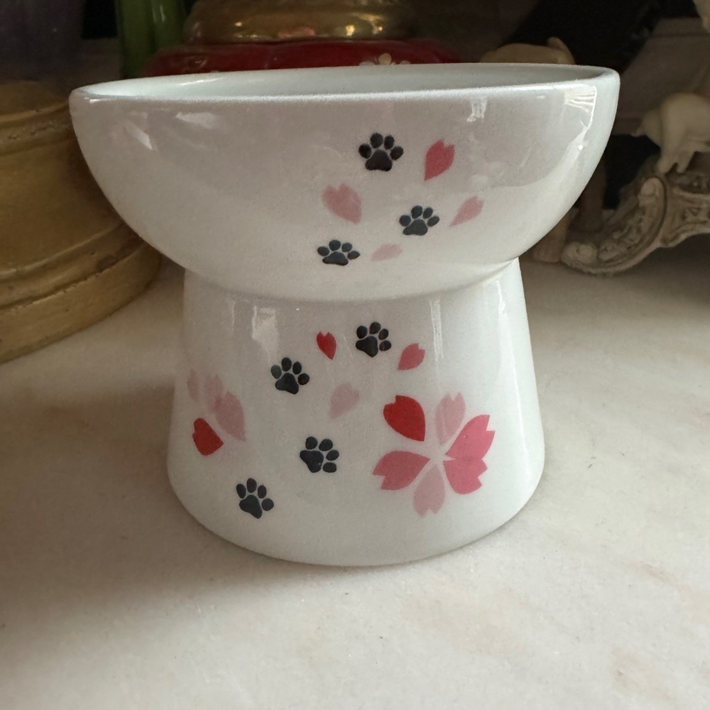 Ceramic Elevated Cat Bowl - White with Pink Paw & Flower Design